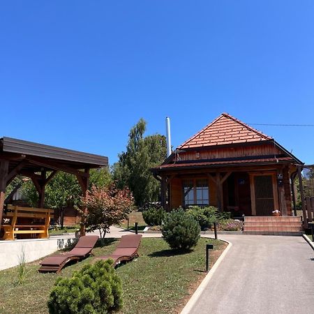 Kuca Za Odmor Markoci Rakovica Buitenkant foto